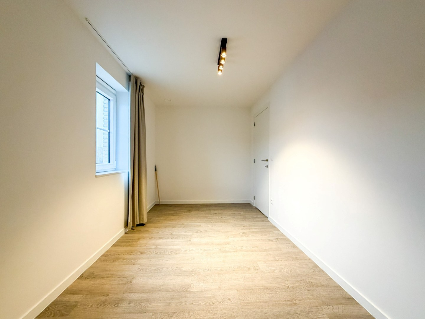 Prachtige instapklare nieuwbouwwoning, energiezuinig, Torhout. 