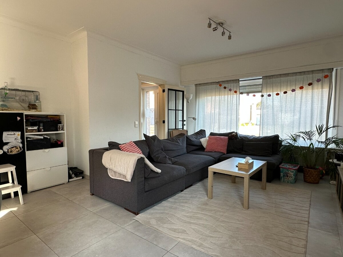 Gerenoveerde laagbouwwoning met 3 slaapkamers op toplocatie 