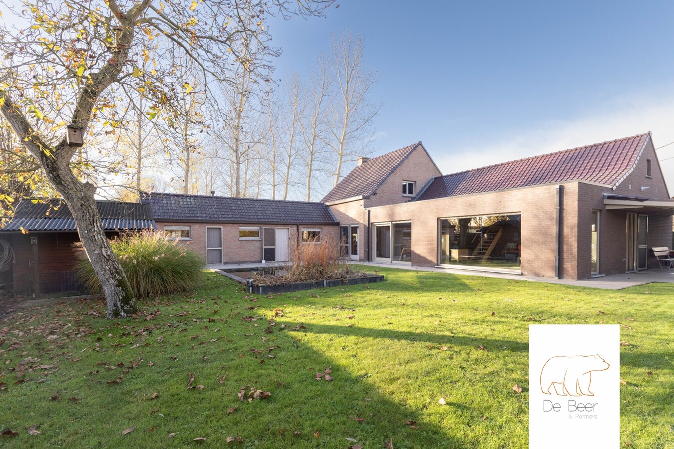 Landelijke woning op ruim perceel 