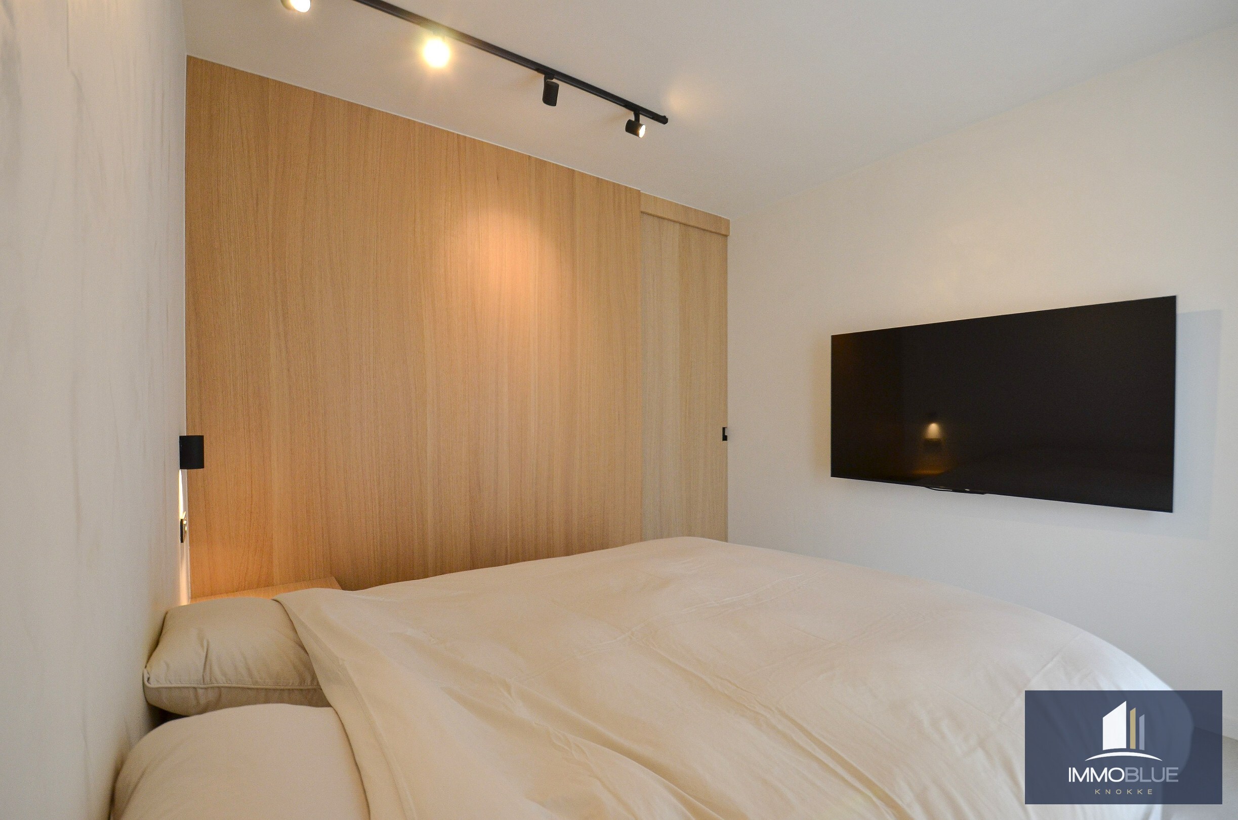 Stijlvol appartement met een open zicht gelegen nabij de Dumortierlaan. 