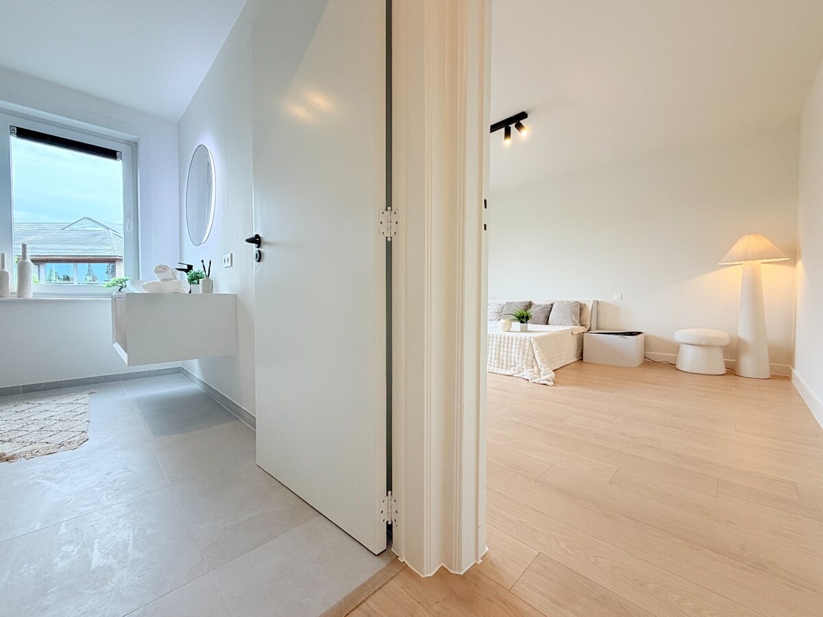 Fantastisch superruim leefappartement in hartje van Gullegem ! *** NONO INSPIRED *** 