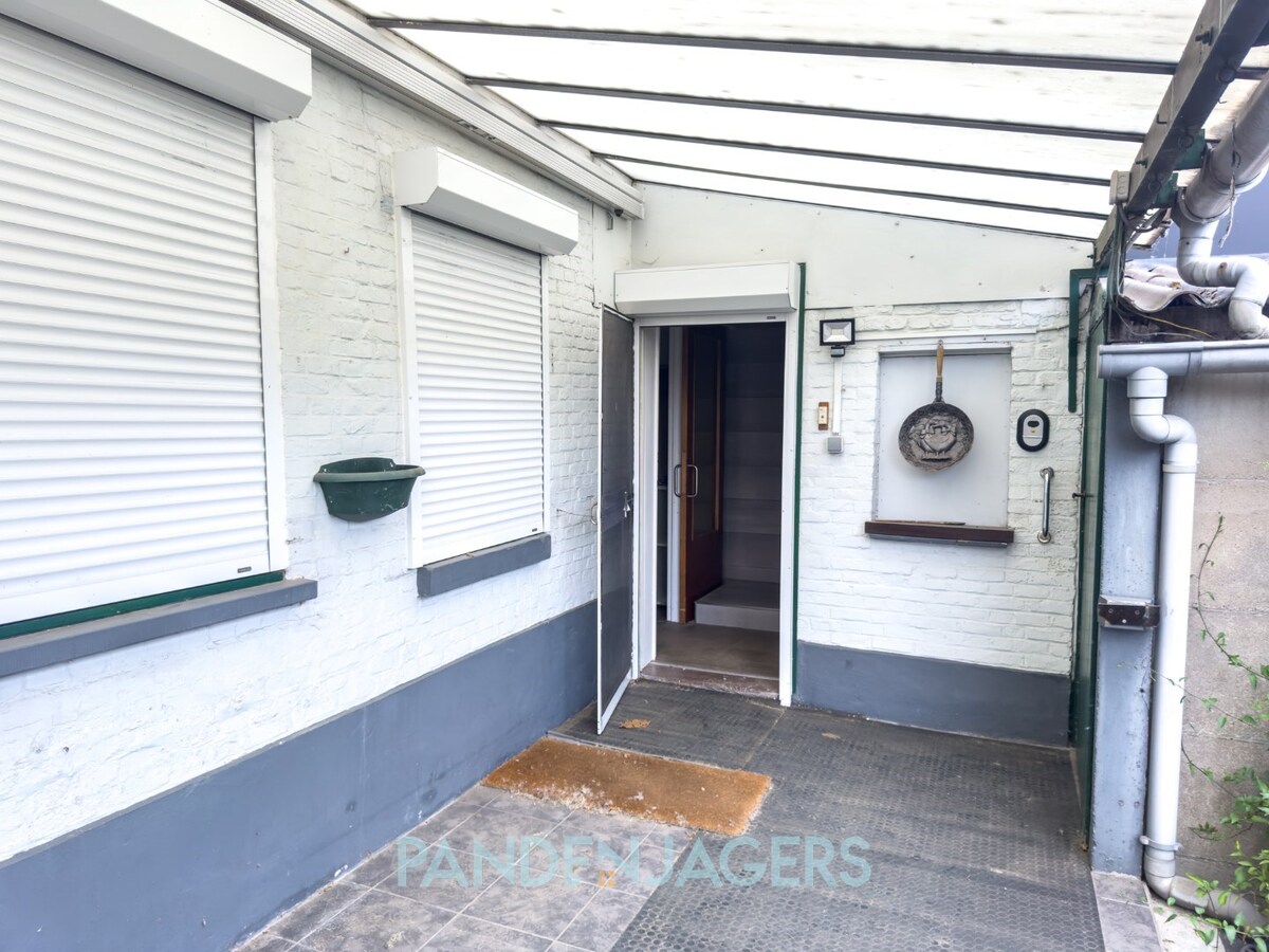 Totaal te vernieuwen woning in wijk De Beunt te Duffel 