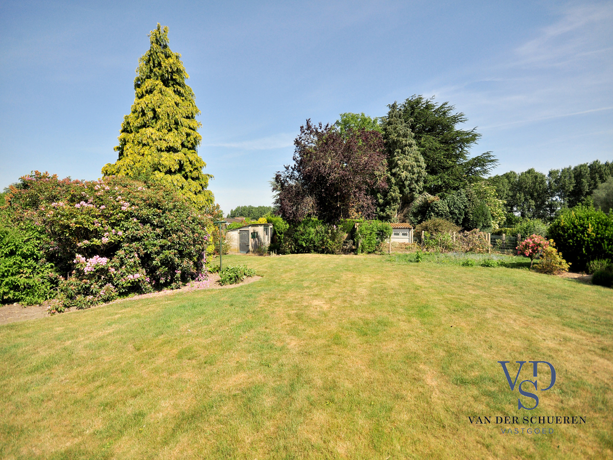 Zeer ruime herenwoning in centrum Gavere ! 