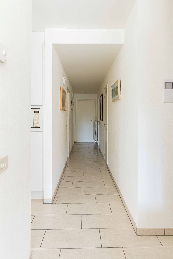 Ruim appartement met 3 slaapkamers en 2 badkamers en hoekterras 