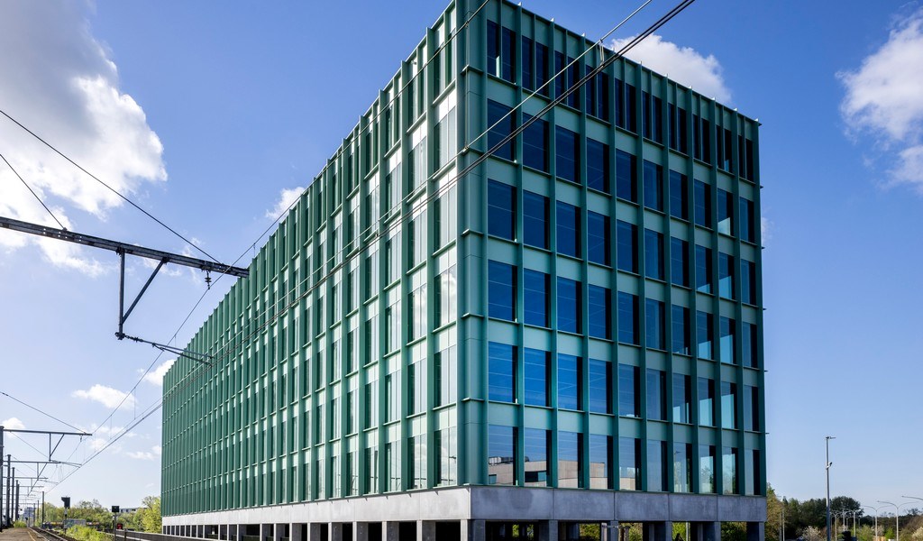 Duurzame kantoren te huur in Infíniti aan station Berchem