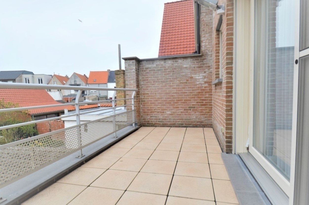 Recente woning met garage en zongerichte tuin - Zeebrugge 