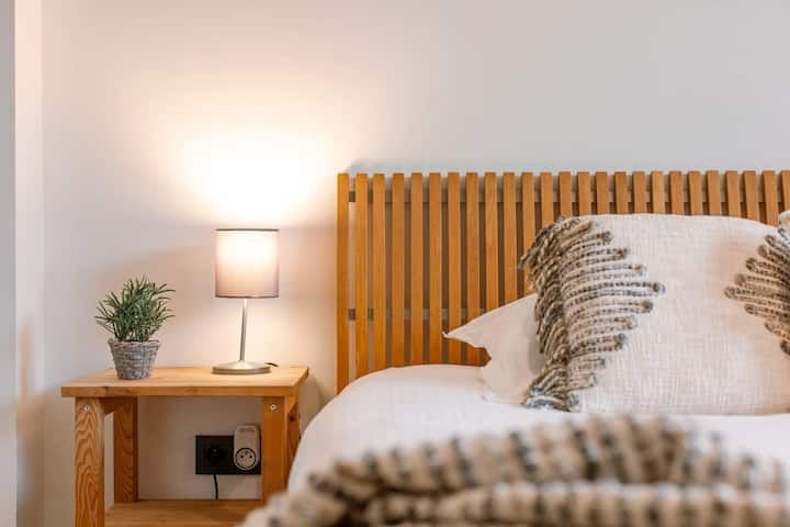 Ruim appartement  met 2 slpks en garage in Gent 