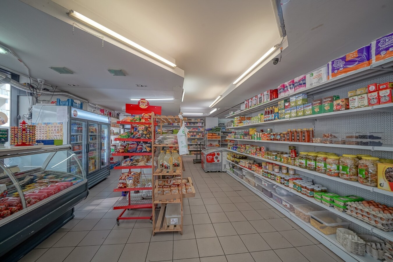 Te koop commerciële winkel - Oostende