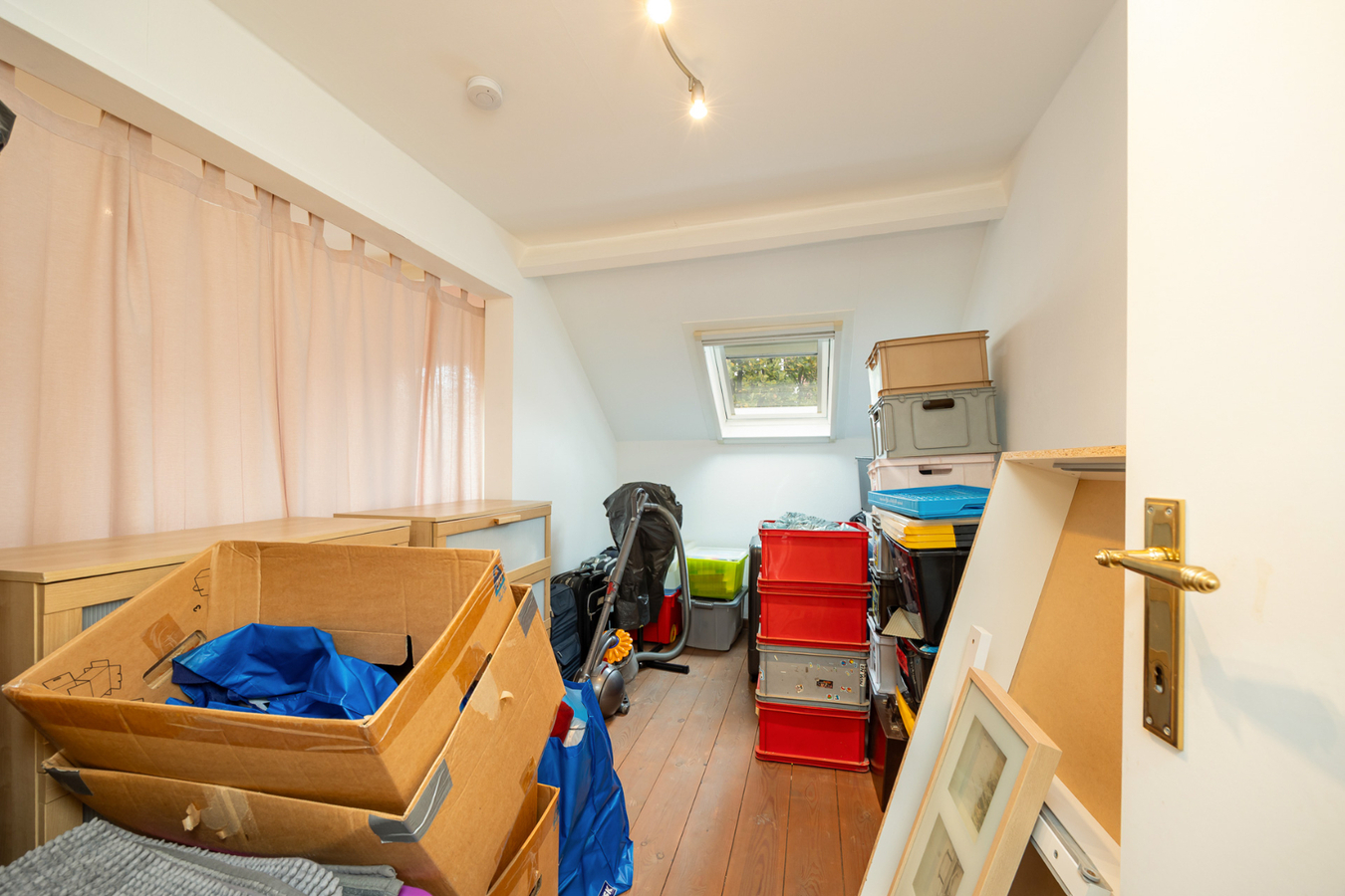 Charmante woning met 4/5 slpk en stadstuin te Oud-Berchem! 