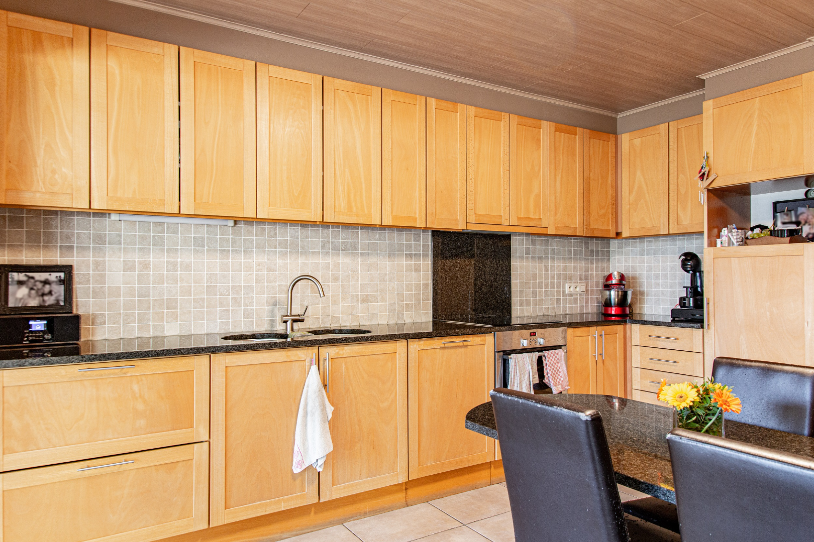 Voor de snelle beslissers, ruimte binnen én buiten ! 