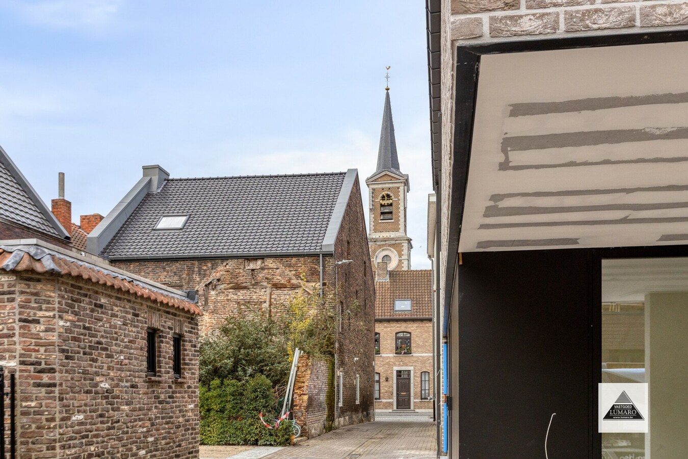 Nieuwbouw :  afgewerkte BEN-woning in hartje Stokkem. (Registratierechten) 