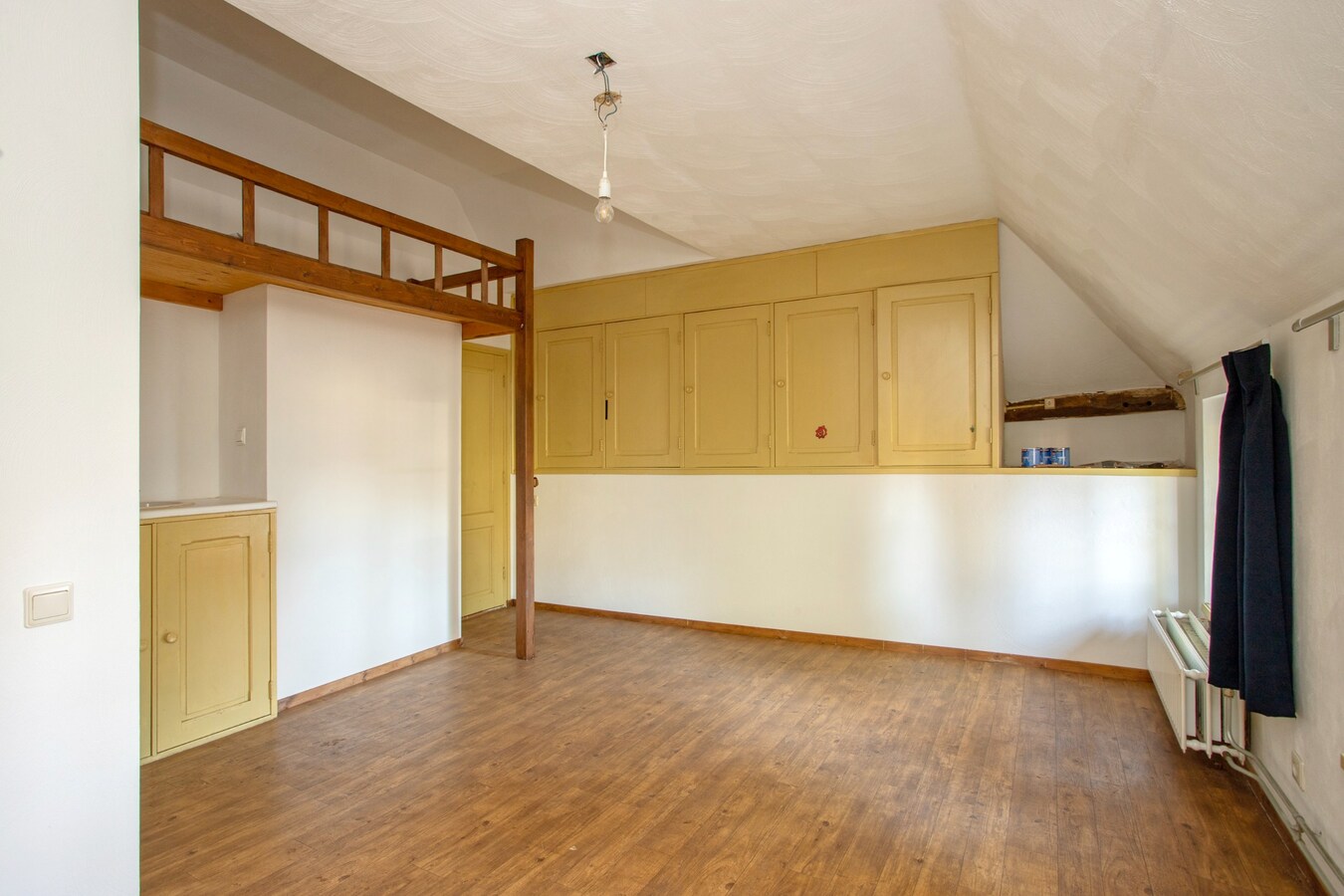 Imposante herenboerderij gelegen in het hart van Hoogeloon. 