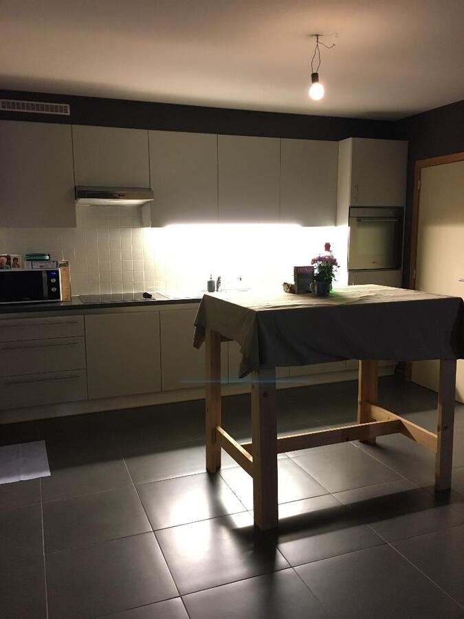 Aangename gezinswoning (Half Open Bebouwing). 