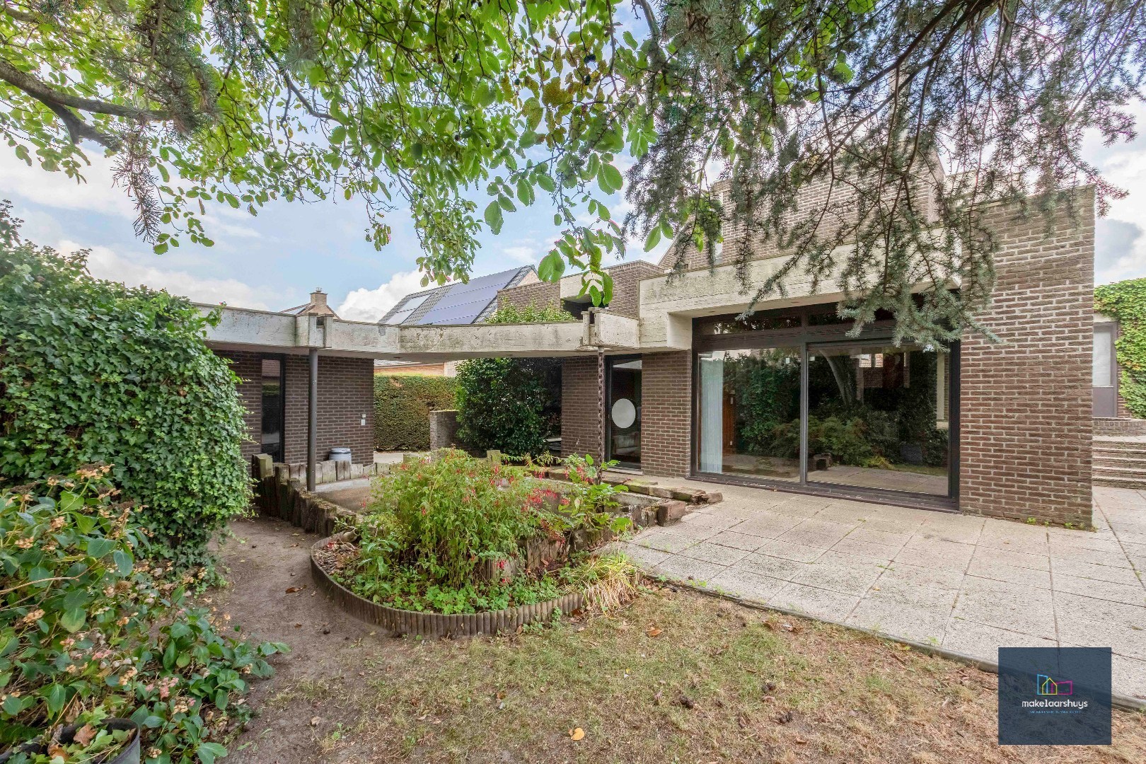 Architecturale woning op een rustige ligging 