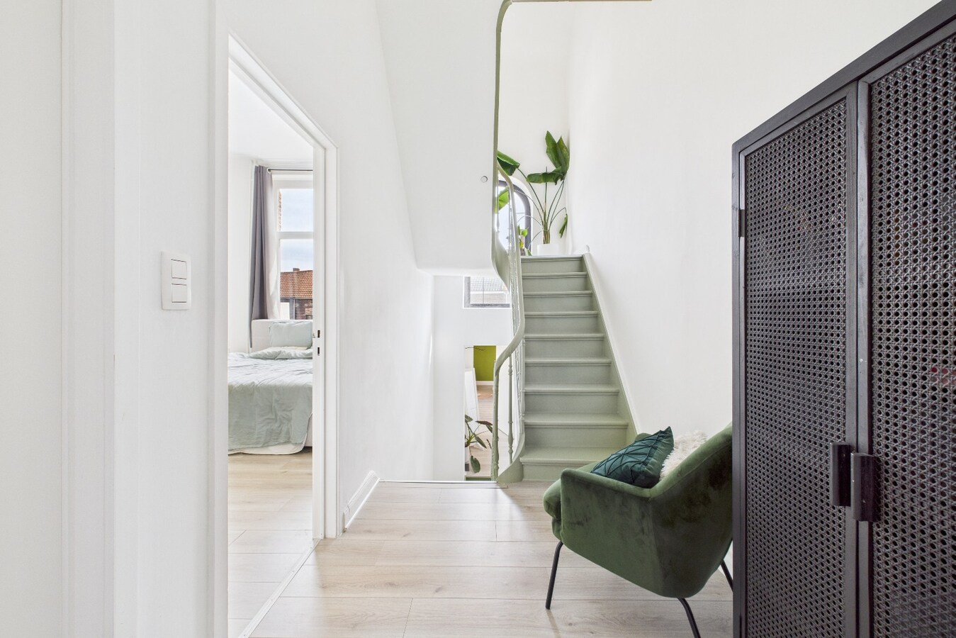 Charmant en volledig gerenoveerd herenhuis met stadstuin nabij het centrum ! 