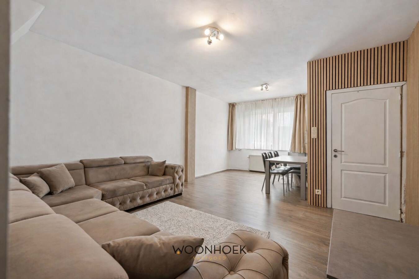 Charmante 2-slpk woning met achteruitweg in centrum 