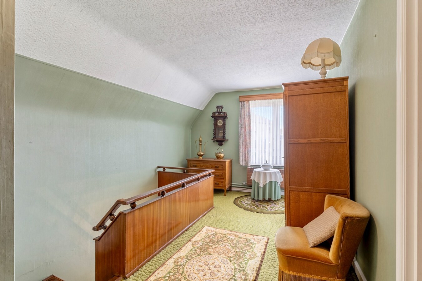 Halfvrijstaande gezinswoning op een ruim perceel van 13a80ca op wandelafstand van het centrum van Opoeteren! 