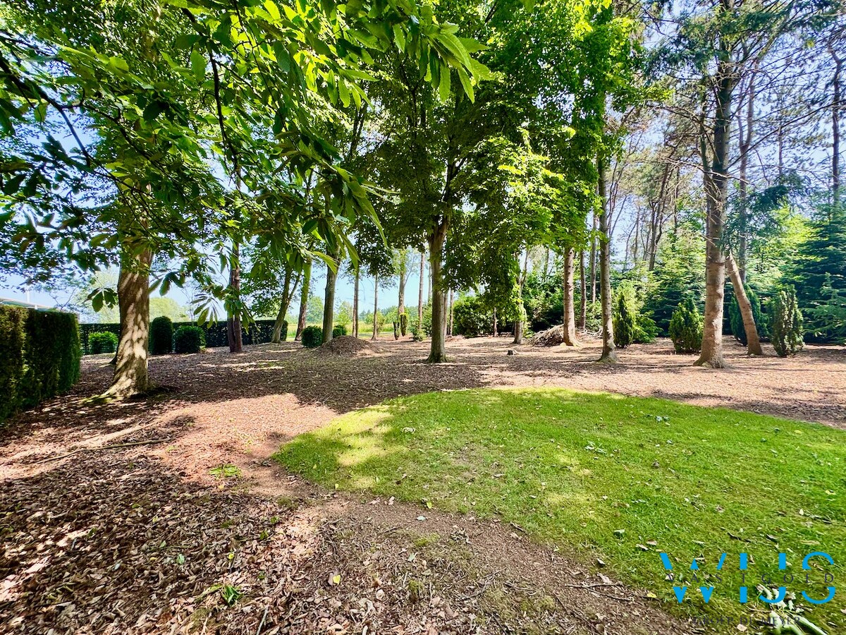 Unieke eigendom op 10.130m² te Assenede/Oosteeklo ! 