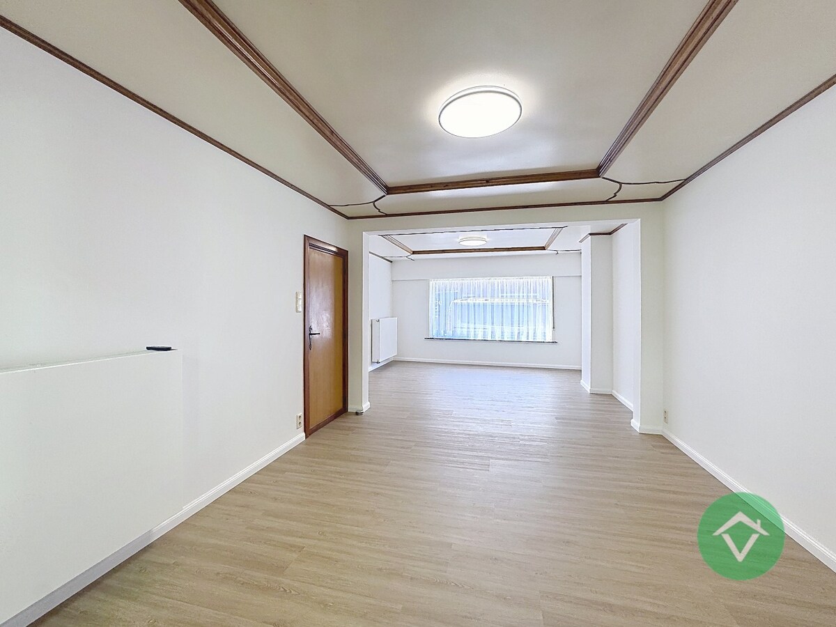 Instapklare woning met 3 slaapkamers en tuin te Eernegem 