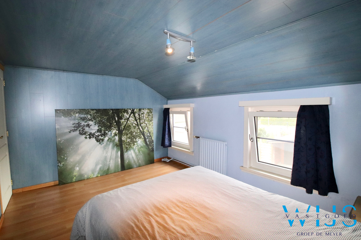 Instapklaar woonhuis op perceel van 450m² te ERTVELDE ! 