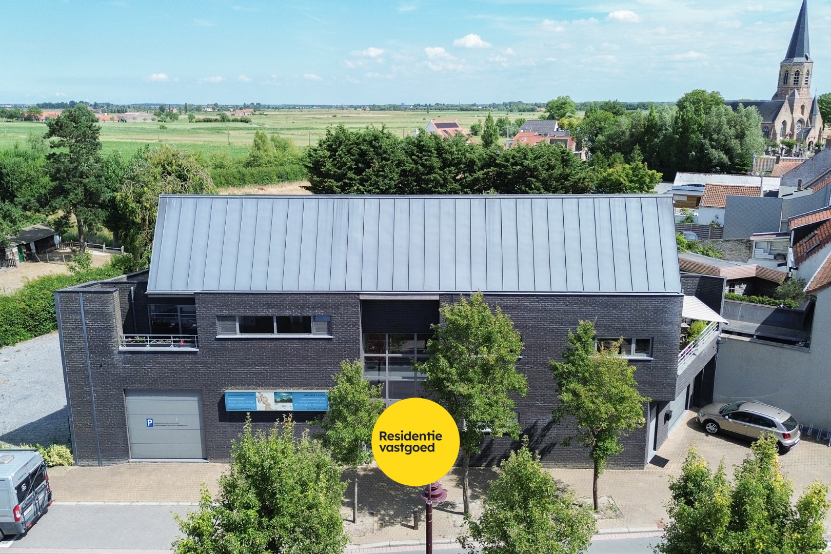 Onmiddellijk beschikbaar energiezuinig appartement met 2 slaapkamers in De Haan 