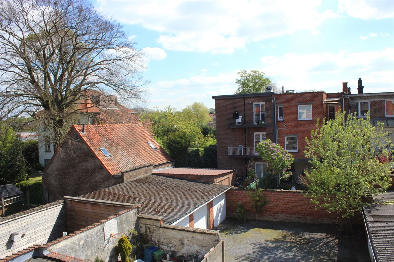 Prachtige buitenkans op topligging met garage! 