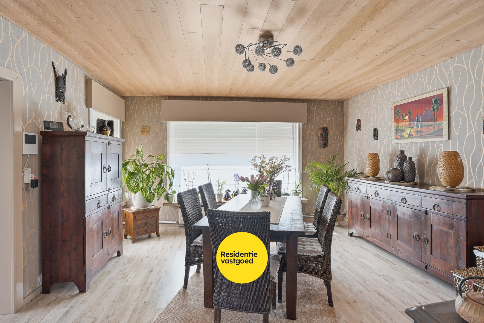 Charmante woning op 727 m² in het centrum van Eernegem 