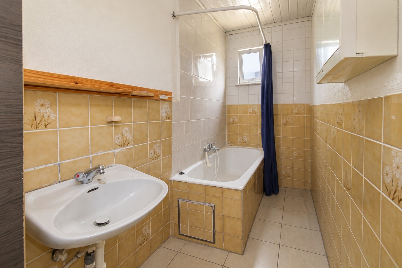 Te koop: Centraal gelegen stadwoning met 4 slaapkamers en diepe zuidgerichte tuin in Sint-Niklaas! 