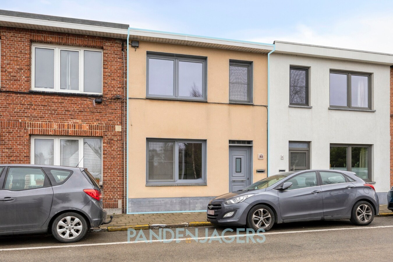 Instapklare rijwoning met acheruitgang te Duffel-Oost 