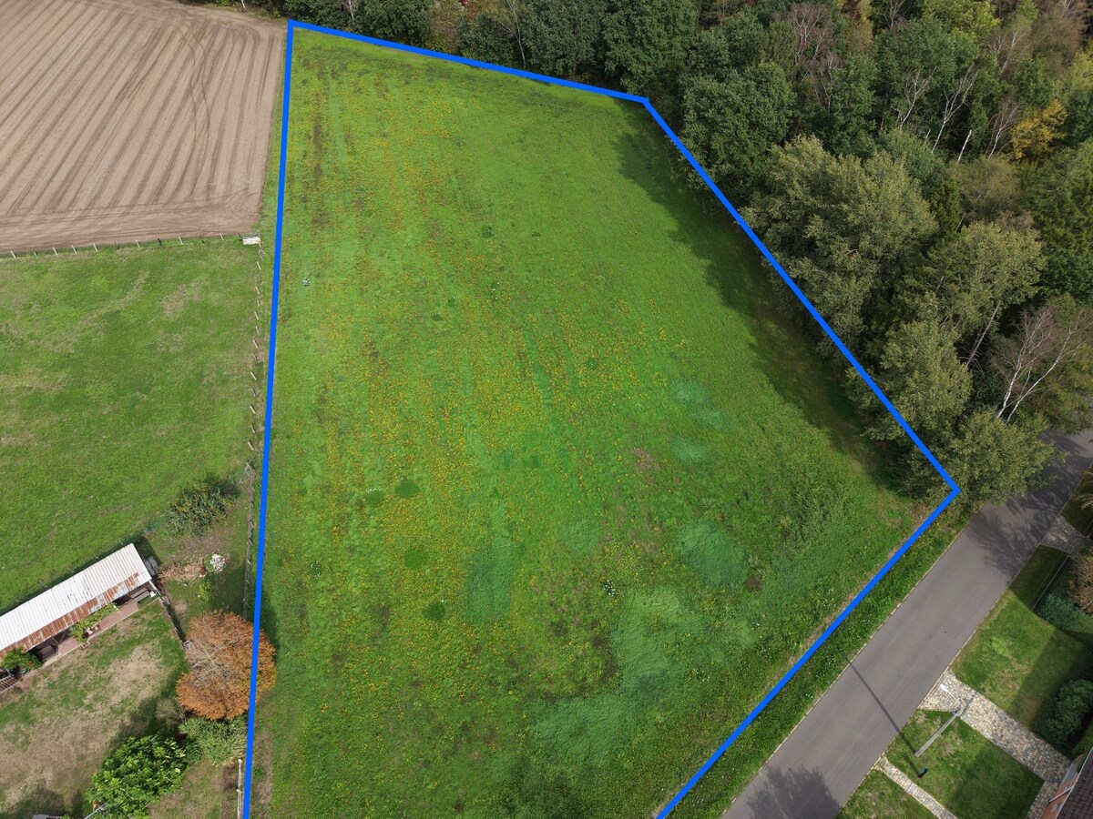 GOED GELEGEN BOUWLAND VAN 82A 44CA TE KOOP IN SPALBEEK (HASSELT) 
