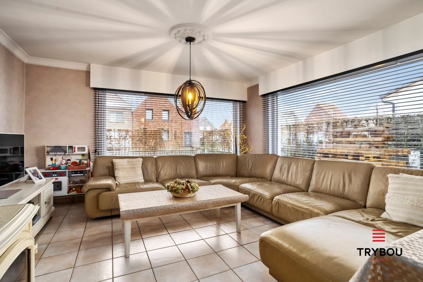 Ruime gelijkvloerswoning met 3 slaapkamers 