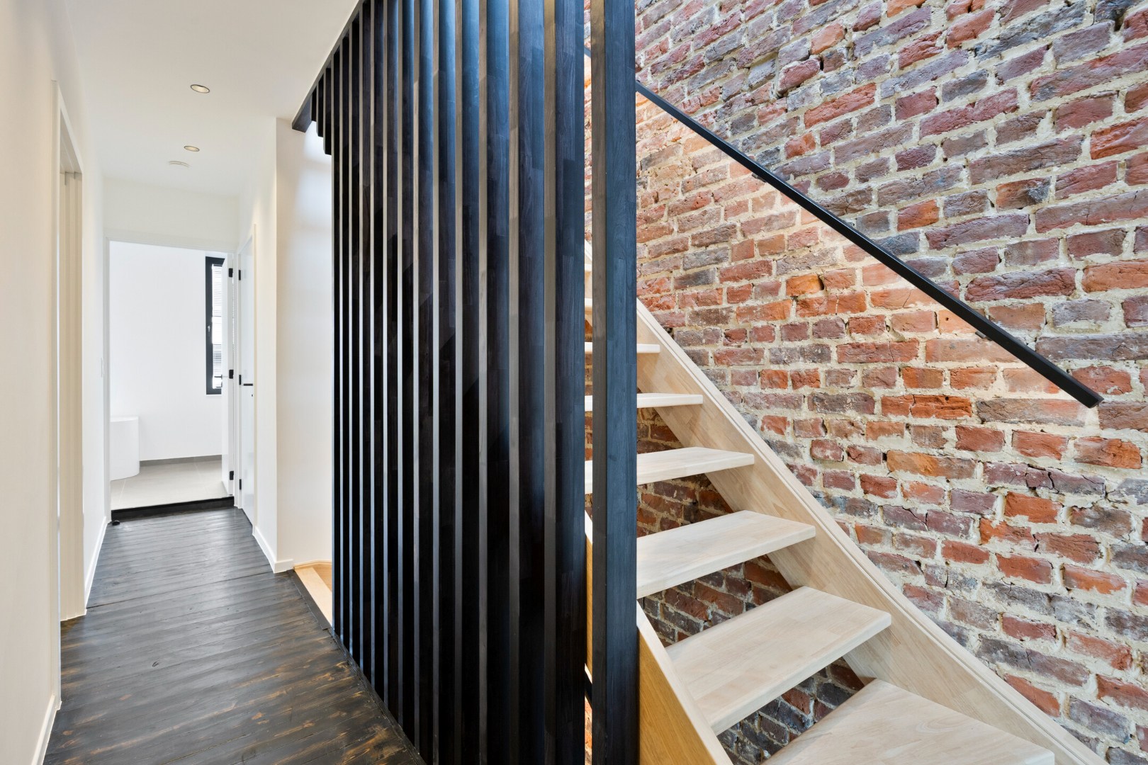 Totaal gerenoveerde woning met 3 slaapkamers, 2 badkamers, tuin en terras in Kessel-Lo! – EPC 14 kWh/m² - bewoonbare opp. 152 m² 