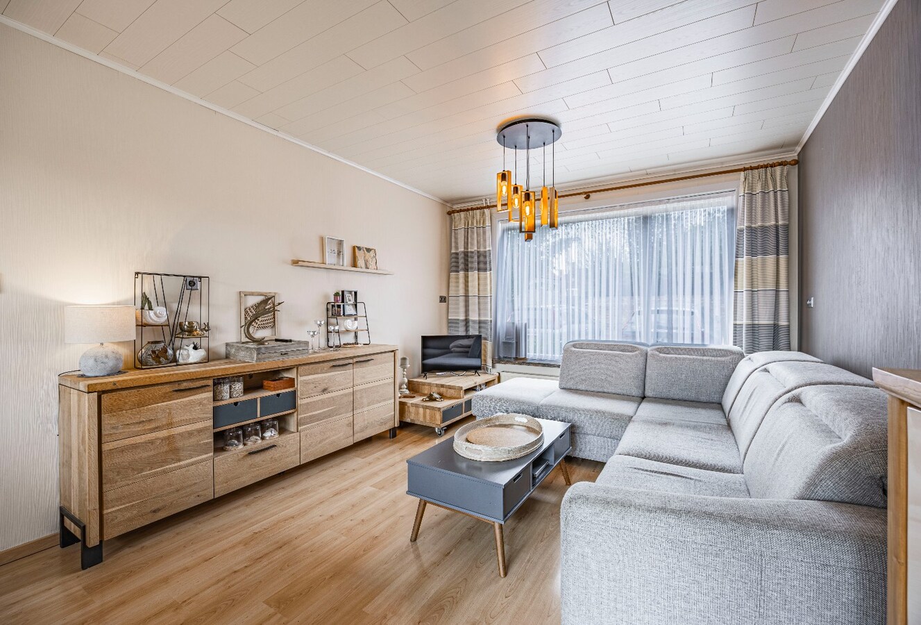 Gezellige rijwoning met garage in het charmante Sluis, op slechts 5 km van Knokke-Heist. 