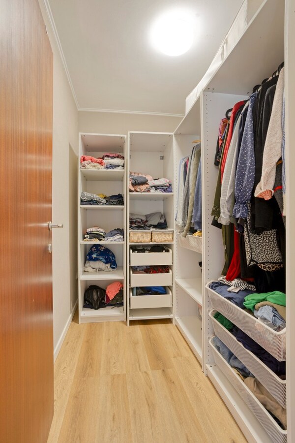 Prachtig HOB met 4 slaapkamers, garage en zonnige tuin 