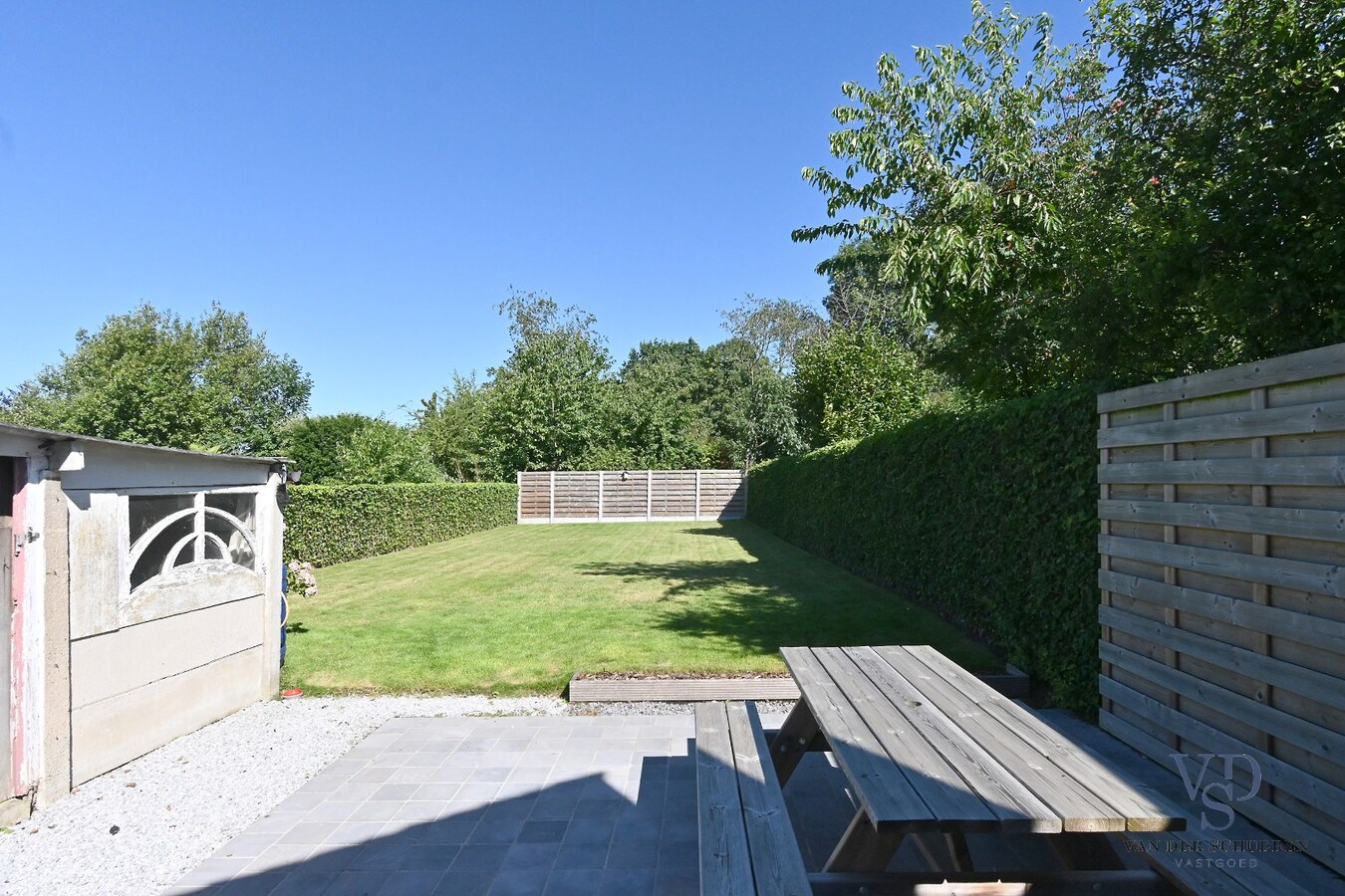 Degelijke Half Open Bebouwing 