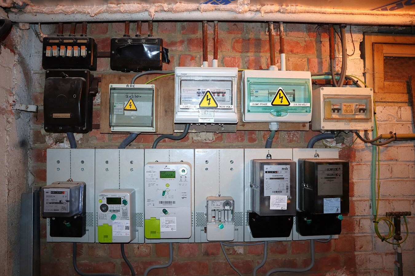 Nieuw gerenoveerd 1 slaapkamer appartement/studio te Elsene 