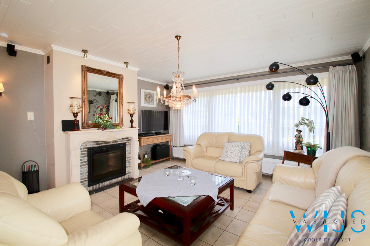 Prachtige alleenstaande woning op een aangenaam perceel van 1060m² in Doornzele ! 