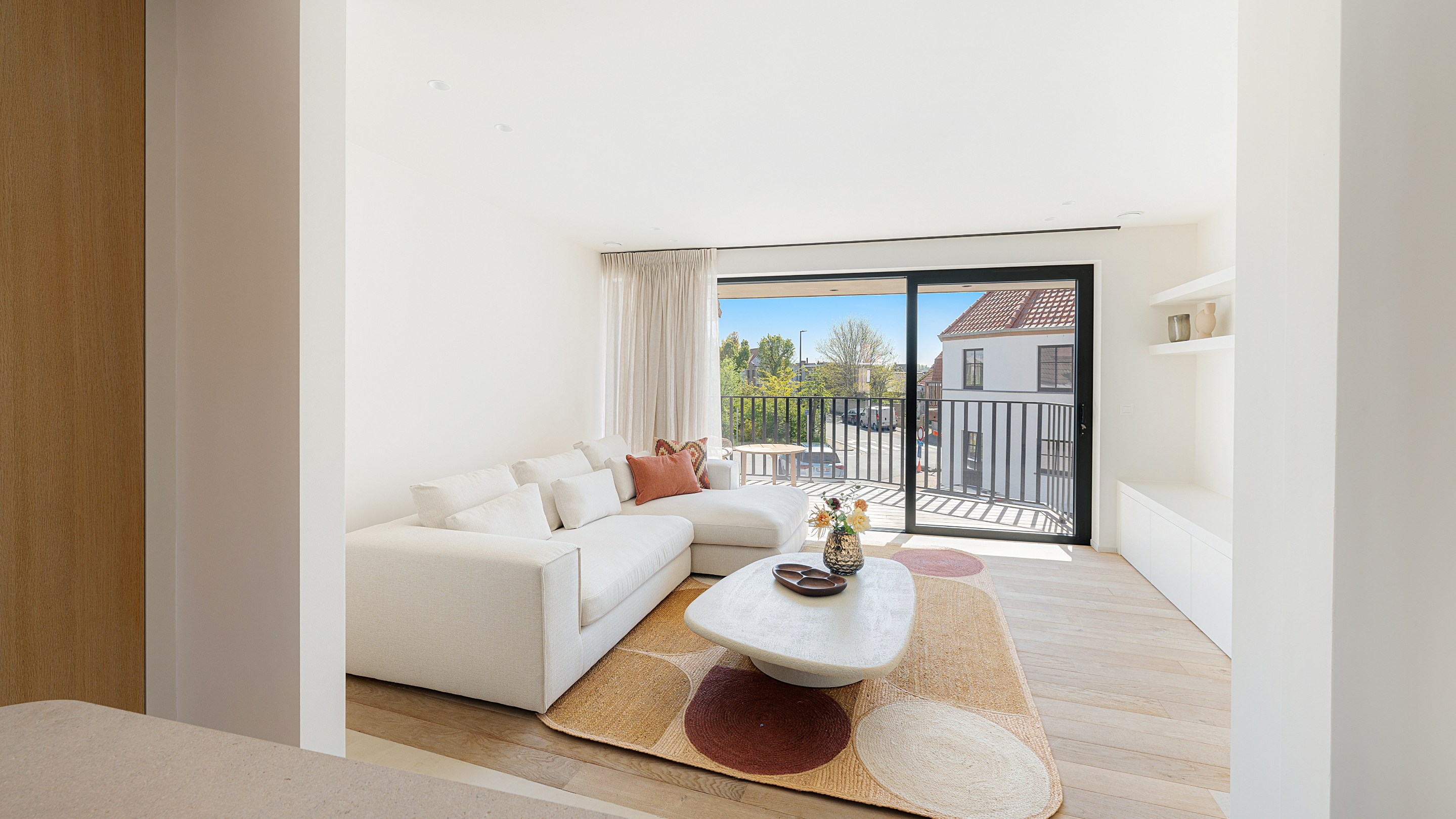 Top afgewerkte nieuwbouwwoning met 4 slaapkamers in het oude Knokke. 
