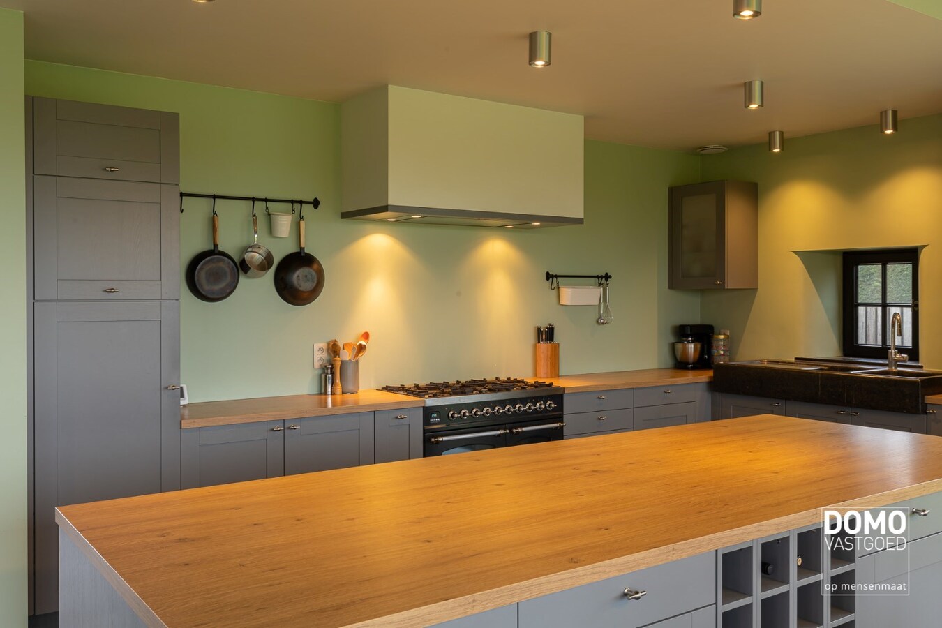 Prachtige gerenoveerde Hoeve met knap groen uitzicht in Herk-de-Stad 