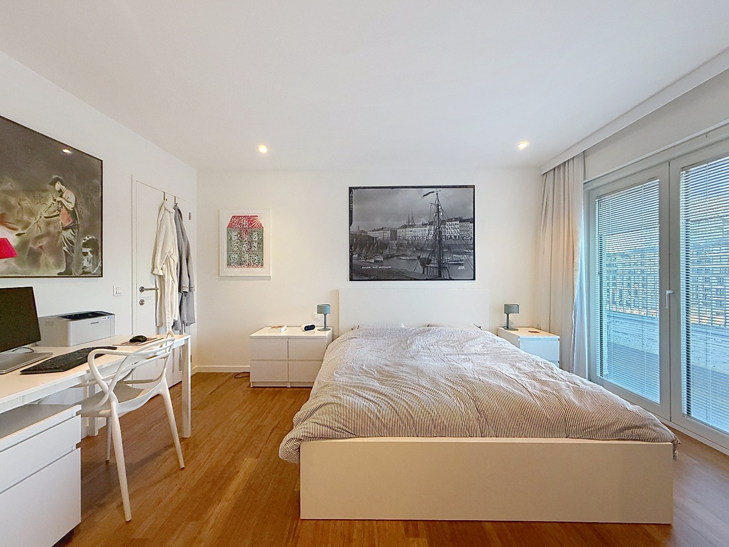 Ruim uniek ingericht appartement met Zeezicht in Oostende 