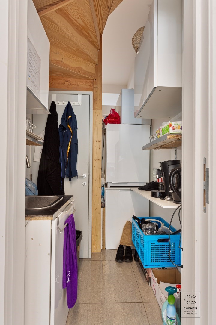 Prachtige handelsruimte met een bruikbare oppervlakte van 355 m² op een SCHITTERENDE locatie te Berchem 