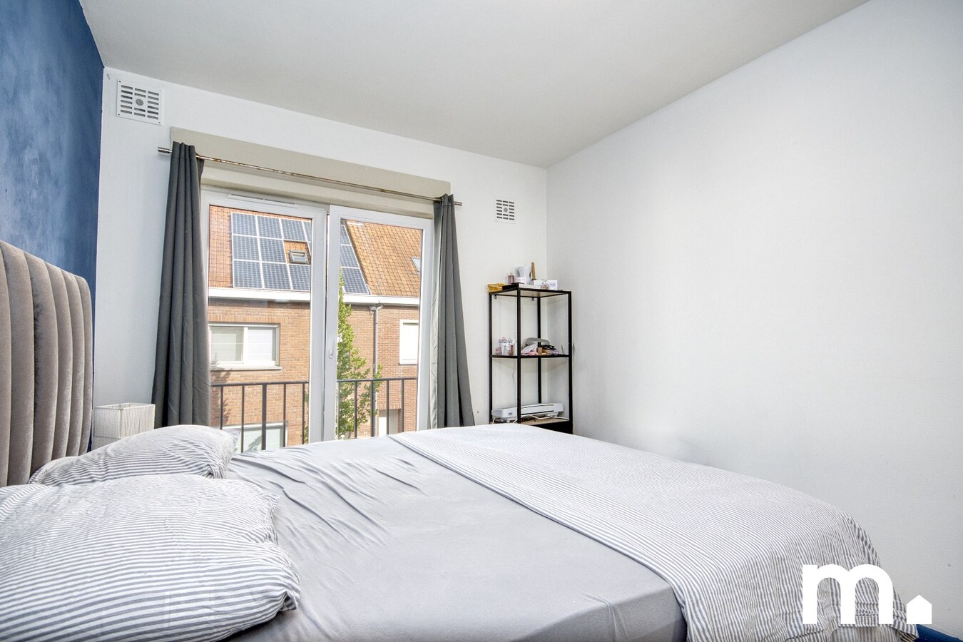 Gerenoveerd appartement met 2 slaapkamers en Garage te Kuurne! 