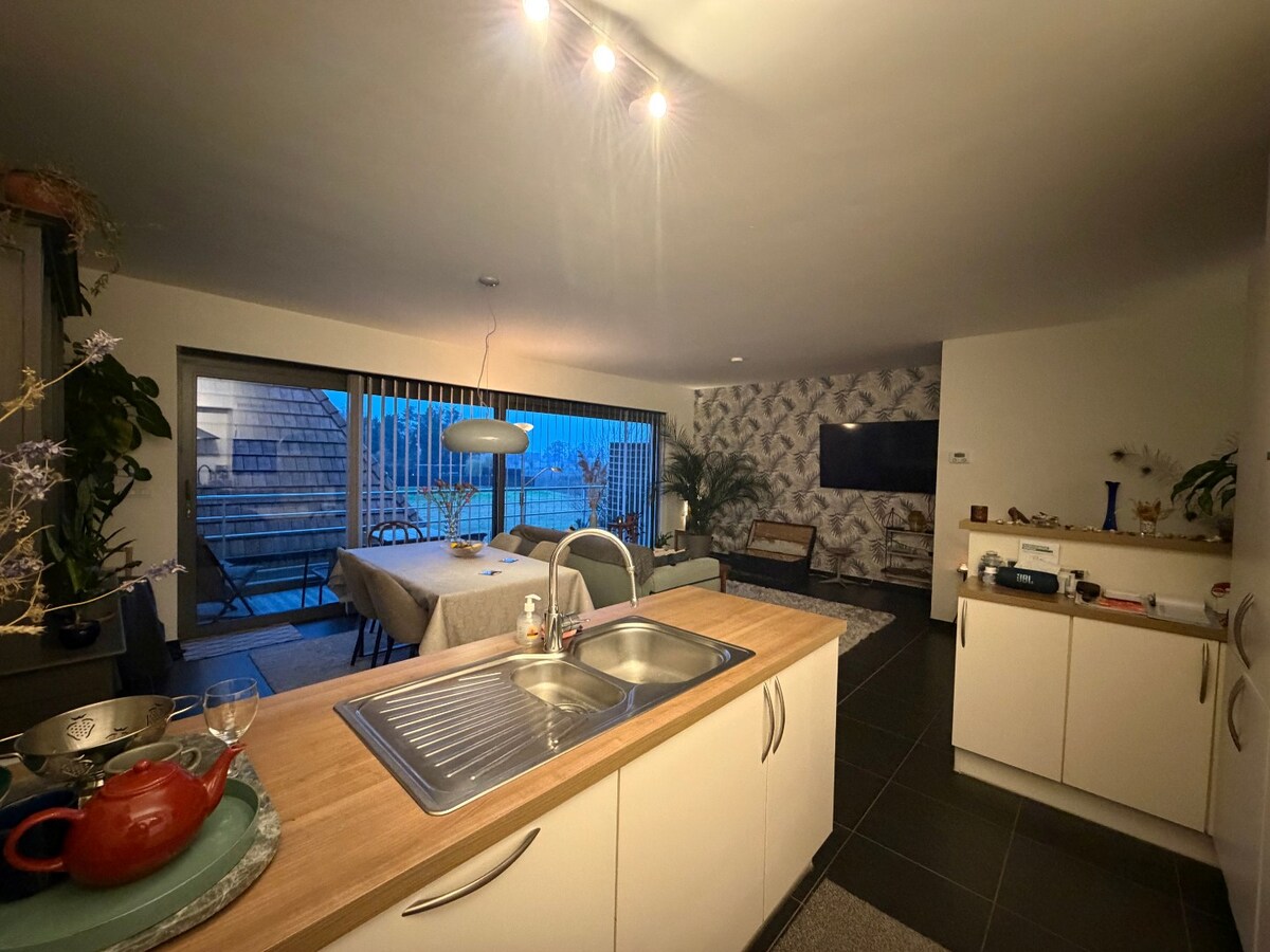 2-slpk-appartement mét ondergrondse staanplaats en berging 