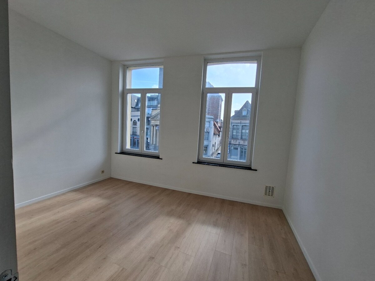 Joli duplex deux chambres ds une petite copropriét de deux appartements 