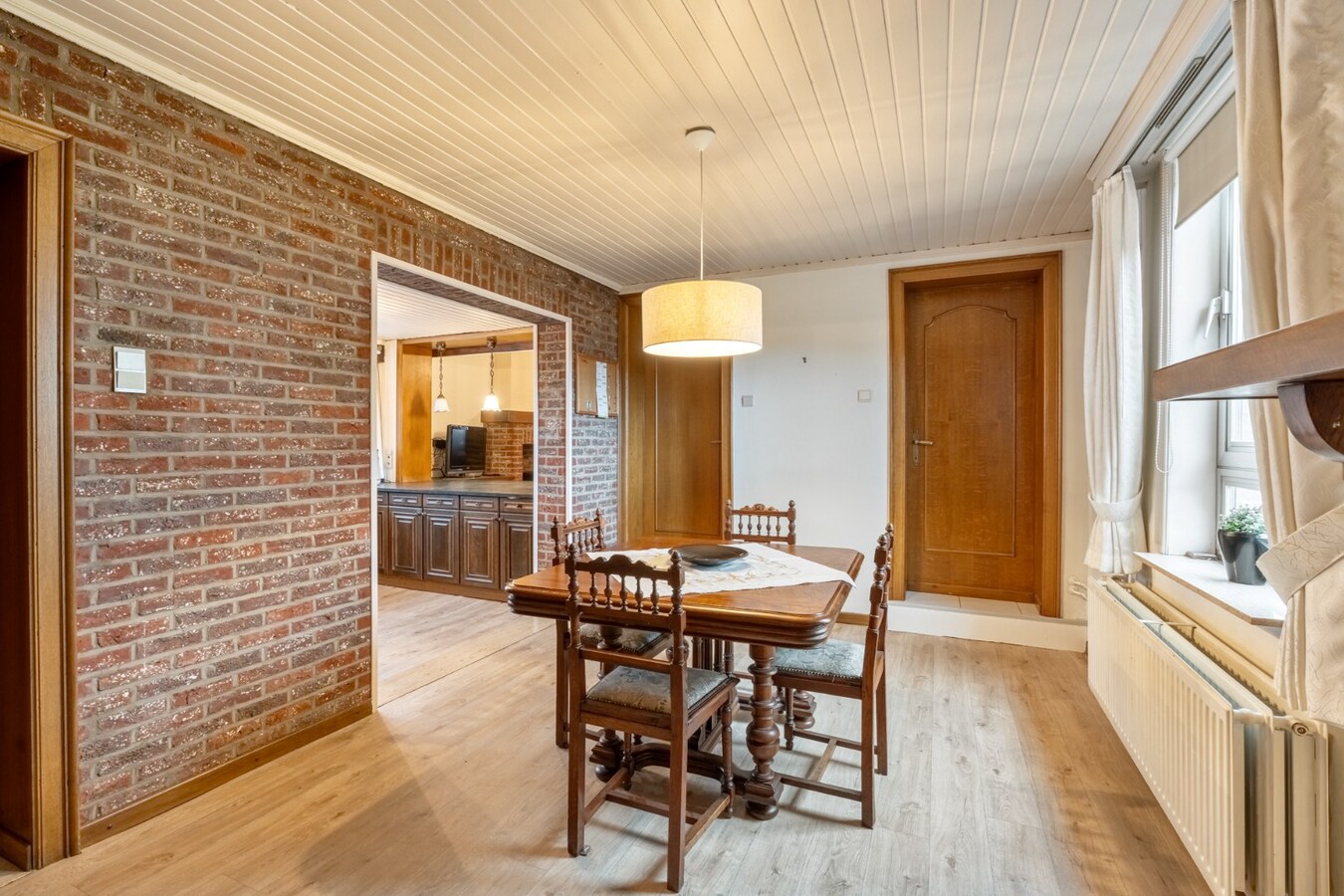 Charmante gezinswoning op een perceel van 5a58ca te Lanklaar, een deelgemeente van Dilsen-Stokkem. 