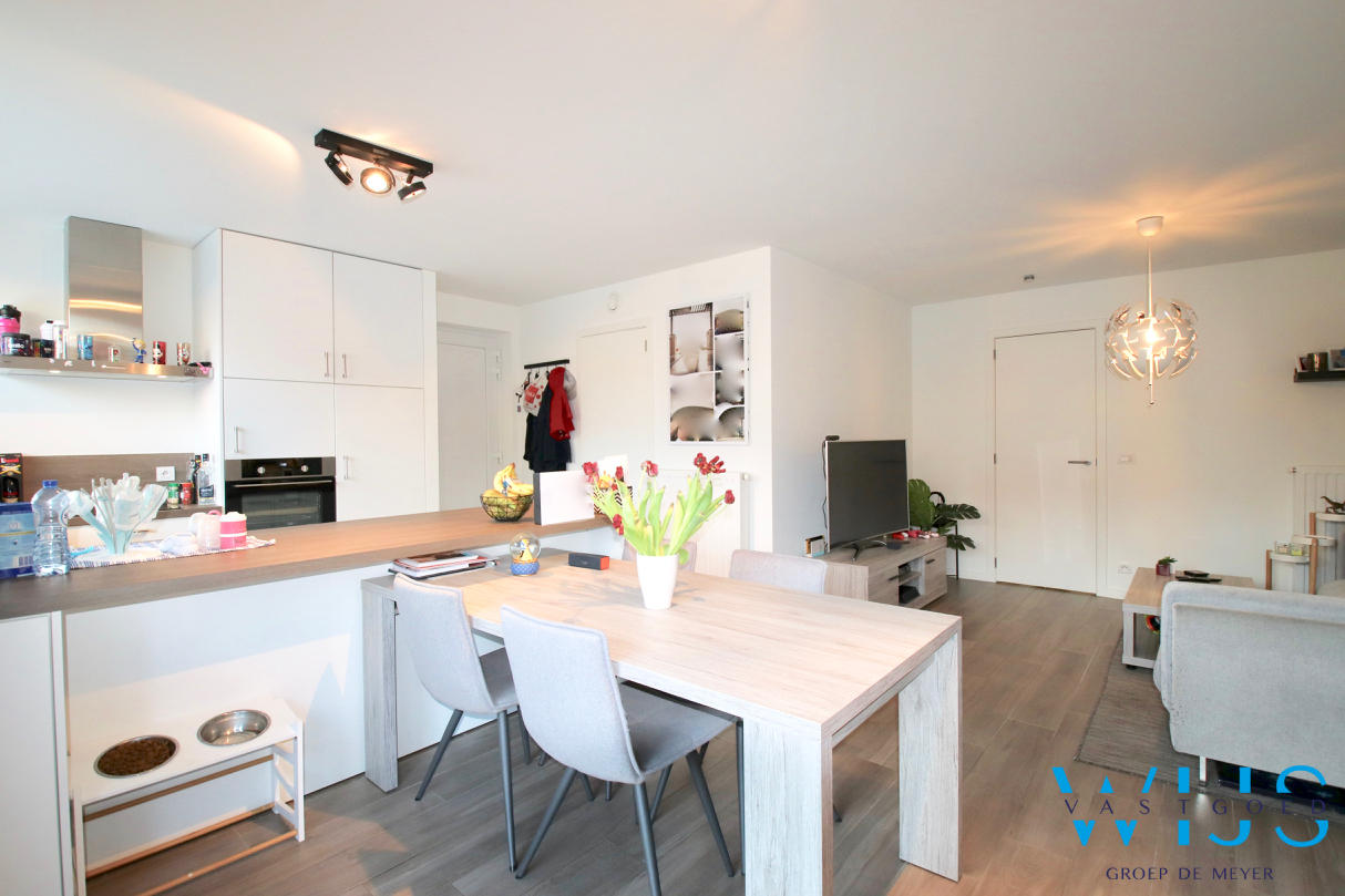 Recent instapklaar woonhuis in het centrum van Assenede ! 