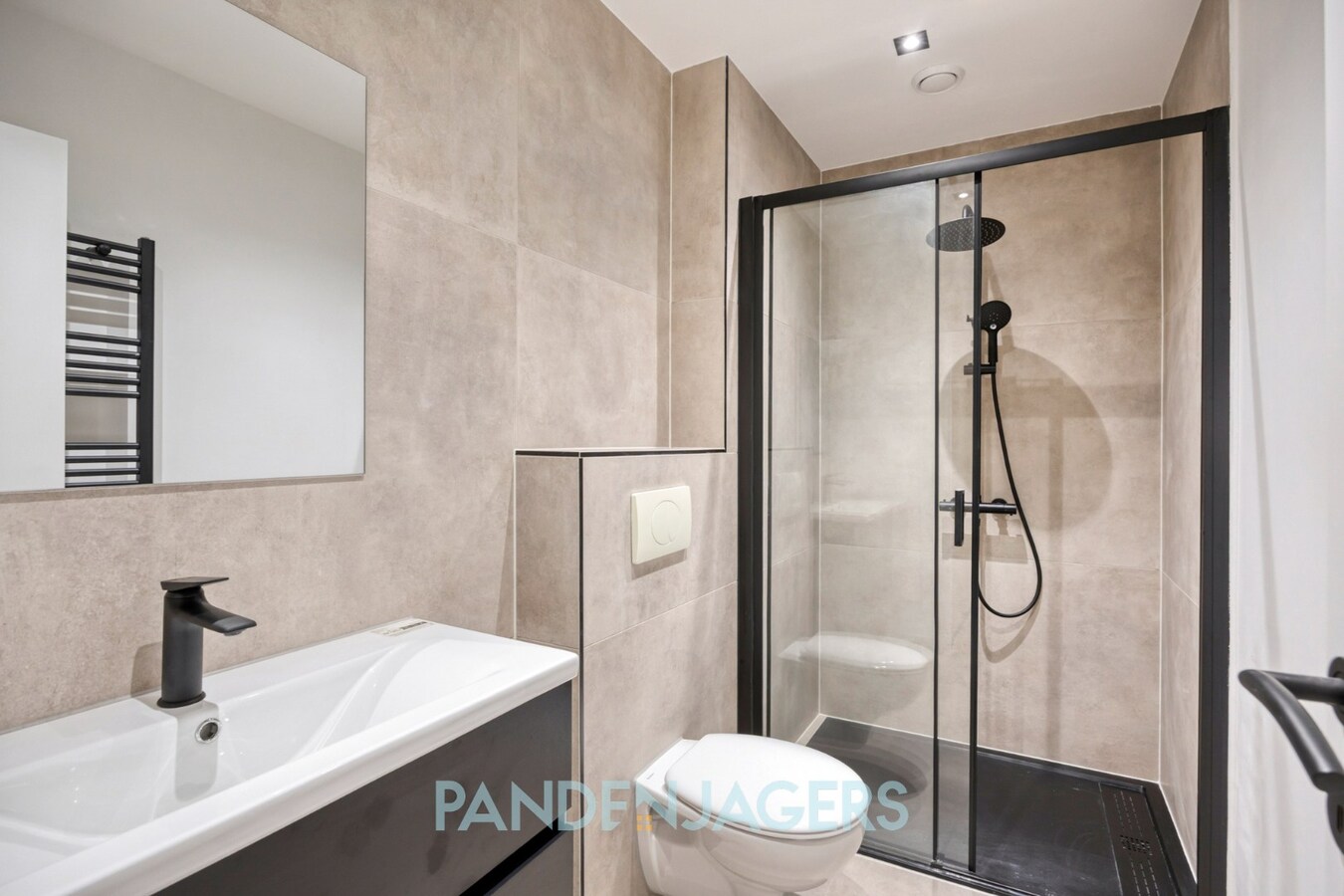 Volledig gerenoveerd appartement (2026) met EPC A en zuidterras te Duffel 