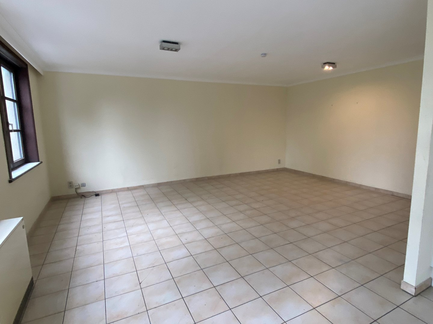 Ingooigem Appartement 1ste verdiep 2 slaapkamers 700€ 