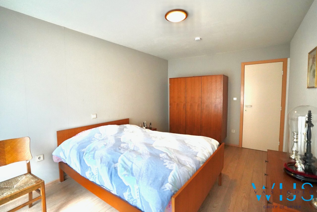 Praktisch appartement met 2 slaapkamers in hartje Evergem ! 