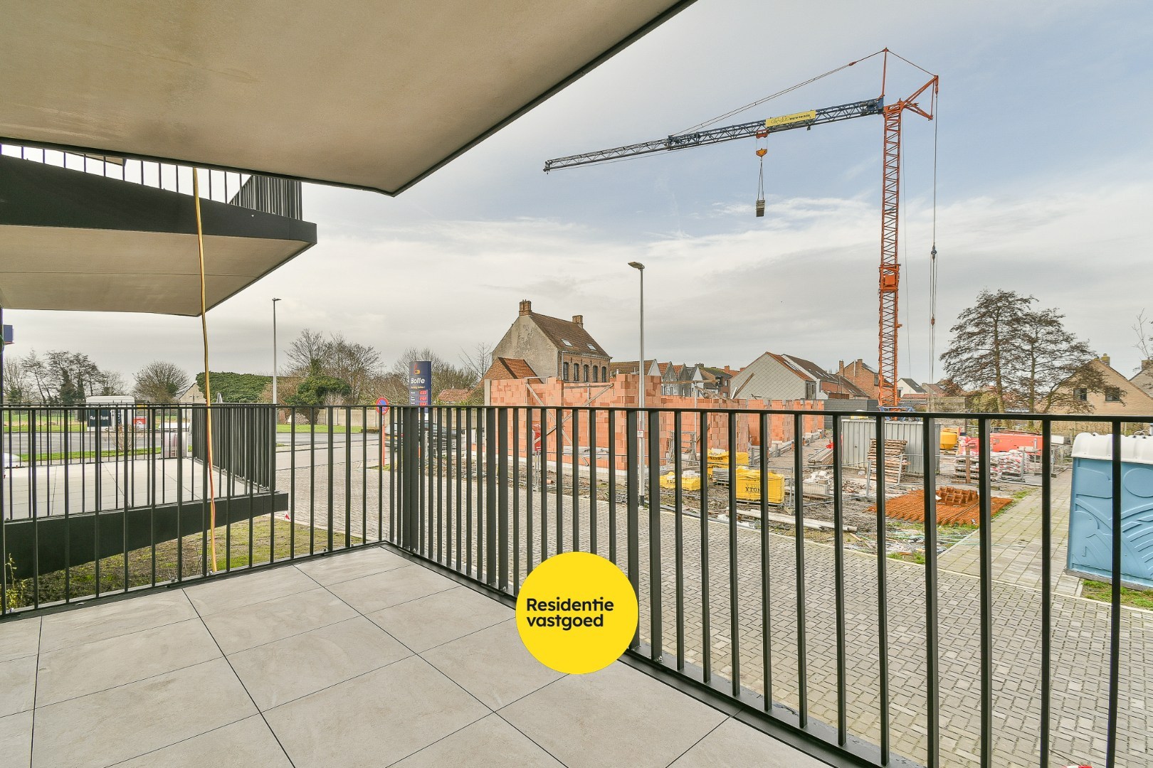 Nieuwbouw appartement met één slaapkamer en garage te huur in Oudenburg 